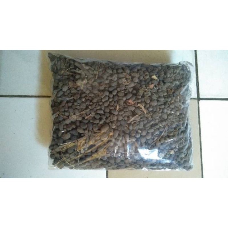Pupuk kambing/pupuk kandang kambing ukuran 1kg