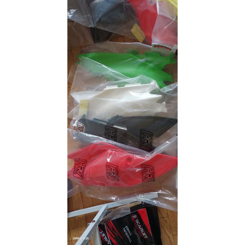 cover body belakang dtracker klx bf