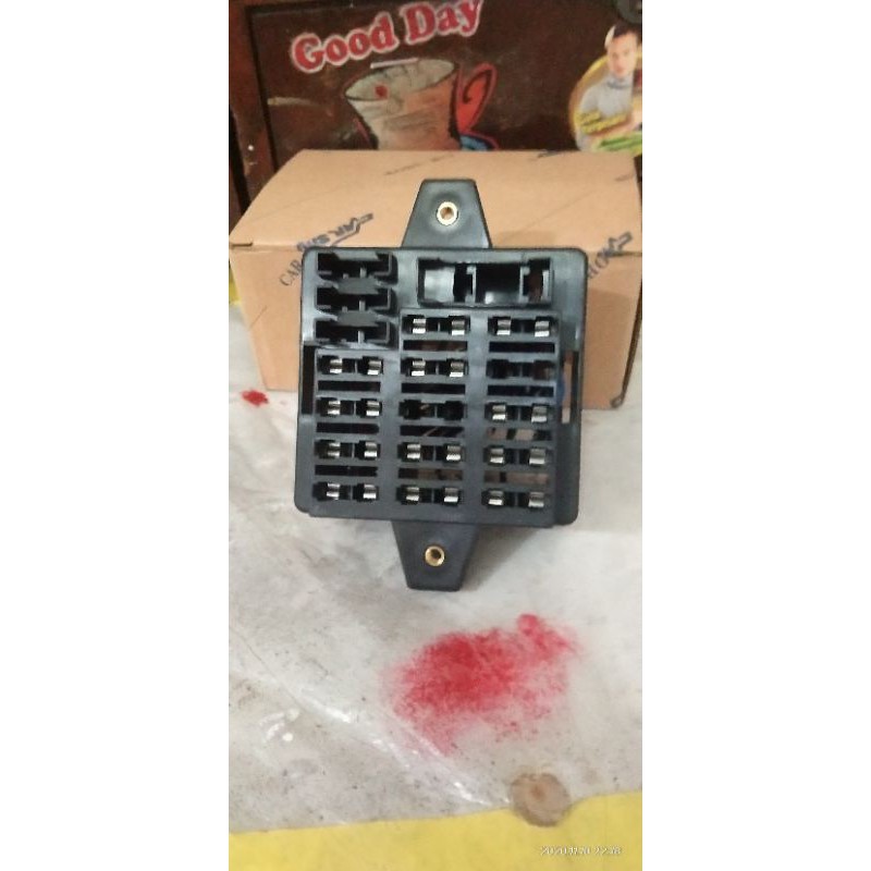 FUSE BOX ISUZU PANTHER / BOX SEKRING PANTER PANTHER OEM