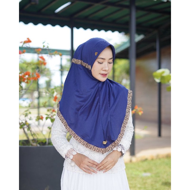 HIJAB FENDI DEWASA PREMIUM BY DESMONDA HIJAB