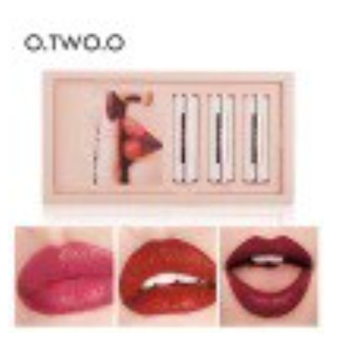 O.Two.O 3pcs set Lipstick Matte Anti Air Warna Merah YG004