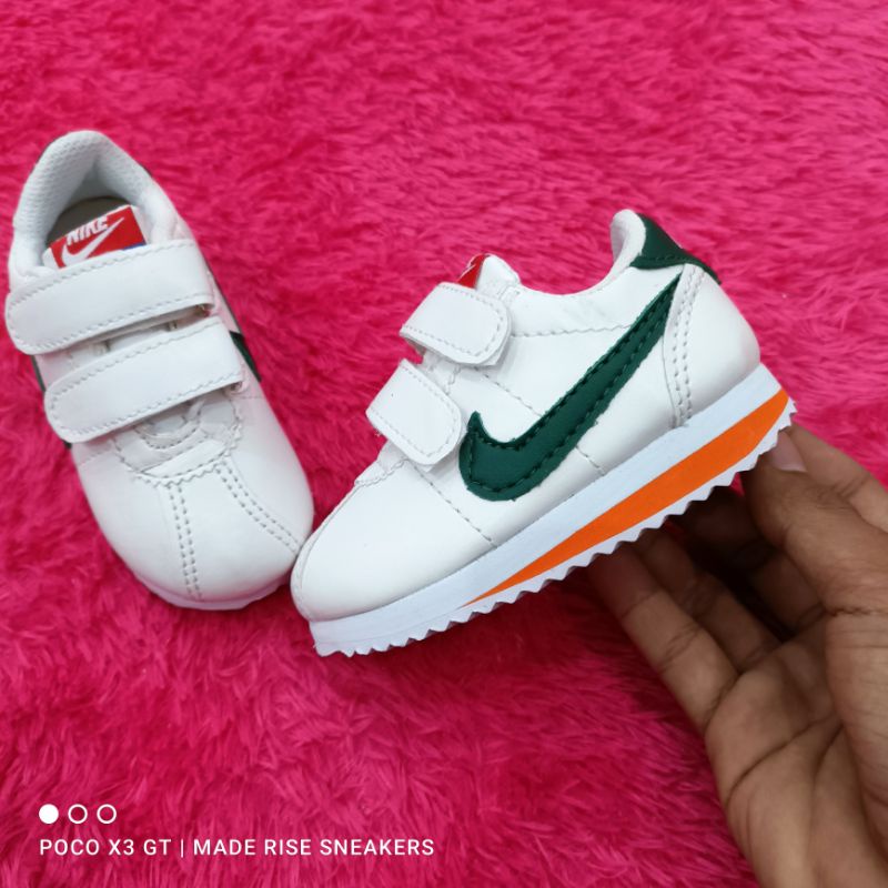 nike cortez putih