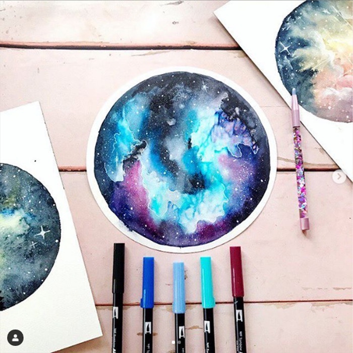 

kaligrafi-perlengkapan- dual brush pen tombow galaxy pallete isi 10pc -perlengkapan-kaligrafi.