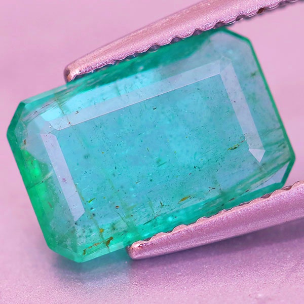 Batu zamrud 1.77 Carat No Oil, Natural Colombian Emerald Muzo Mines
