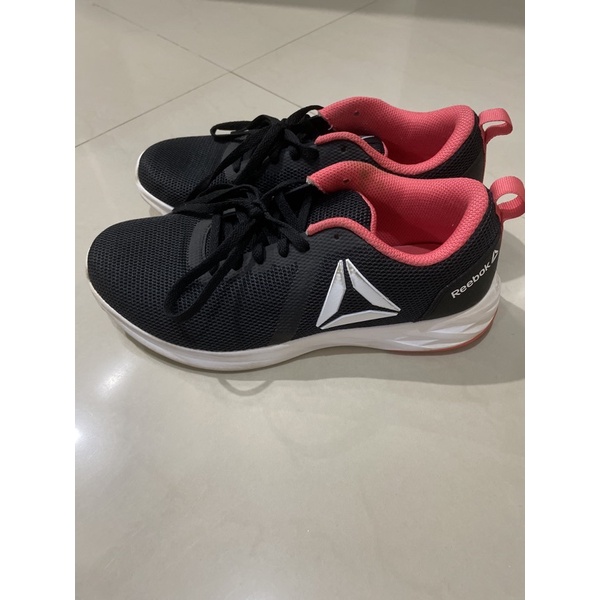 Sepatu Reebok original second