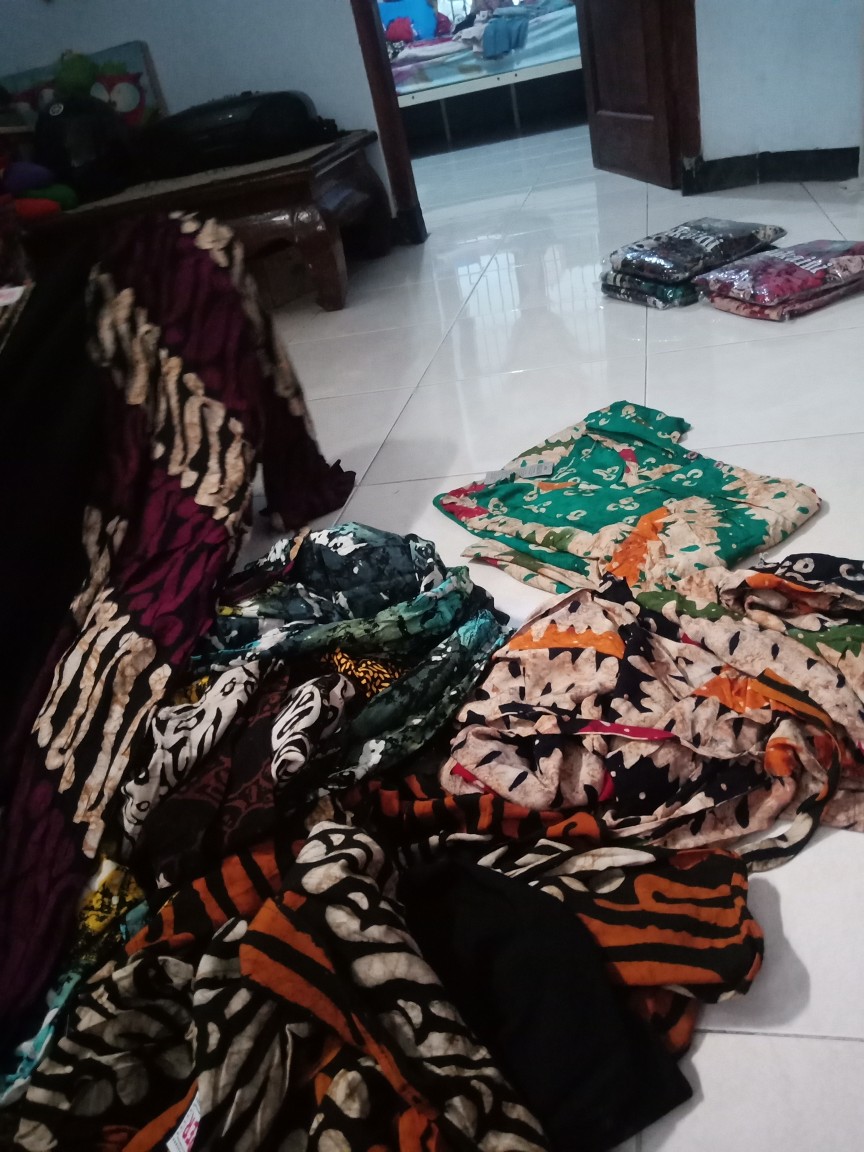 Sukaini Batik Cap Cardigan Gamis Busui