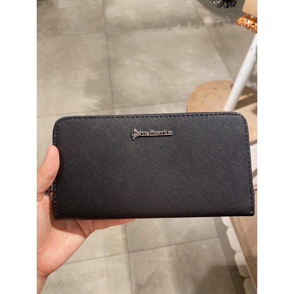 DOMPET WANITA PANJANG - STRADIVARIUS