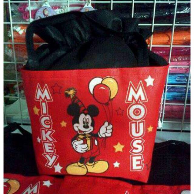 

Tas ulang tahun serut