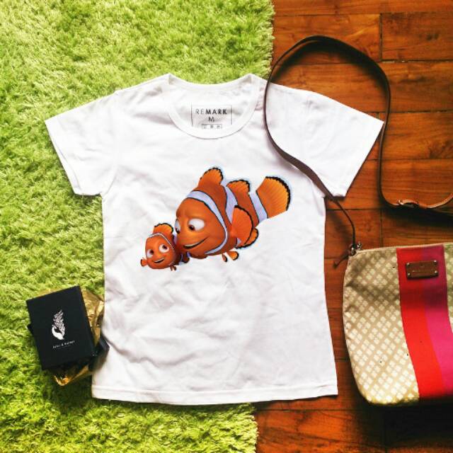 Kaos wanita finding dory marlin and nemo