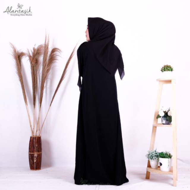 Gamis jet black Abaya Saudia GR.1