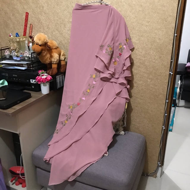 Preloved Bordir Branded Khimar 3 Tingkat Layer Rampel Motif Polos Ceruti Bunga Dingin Umrah Flower