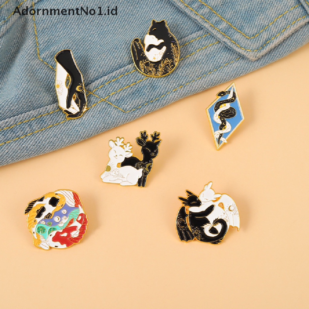 (AdornmentNo1) Bros Pin Enamel Desain Kucing / Rusa / Koi Keberuntungan Warna Hitam