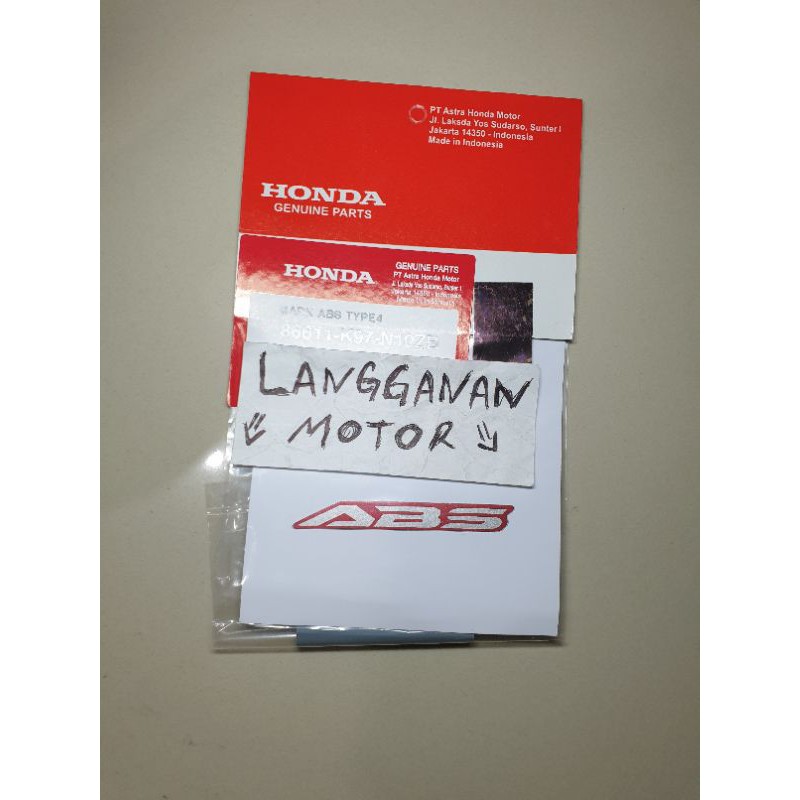 

MARK STICKER STIKER LOGO TULISAN ABS WARNA DASAR MERAH TULISAN PUTIH