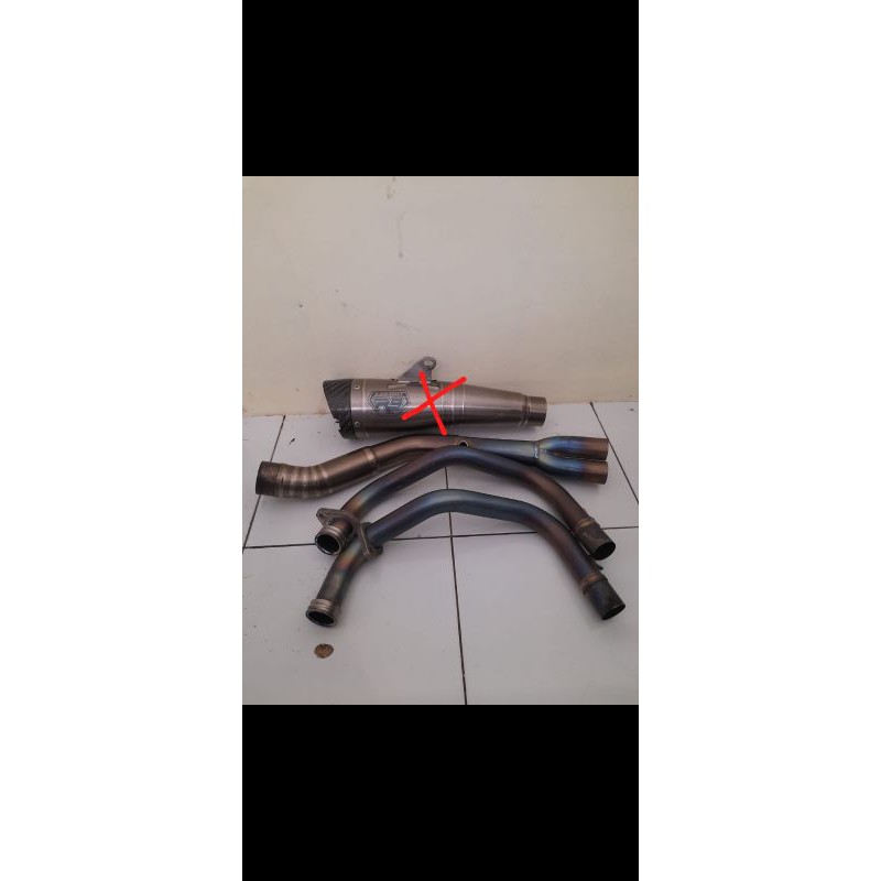 HEADER R9 H2 TITANIUM R25