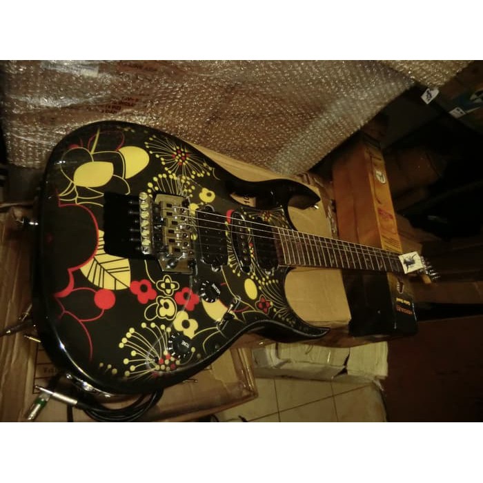 Gitar Ibanez Jem Kerang made in china