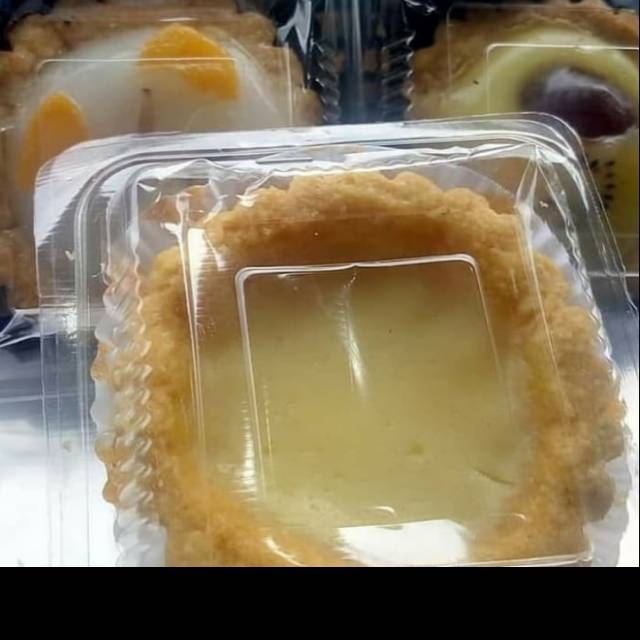 

Kue pie susu