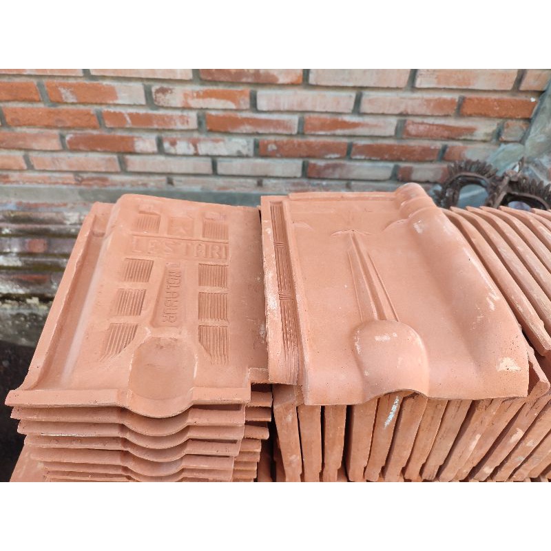 Genteng Kodok Lestari Ngelayur, Lestari Terenggalek