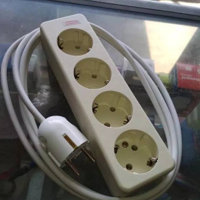 stop kontak 4 lubang UTICON stop kontak kabel 3 meter