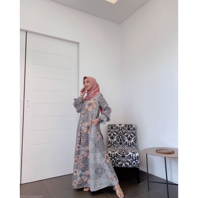 Kain Maxmara Lux Motif Bunga Aurelia harga per setengah meter