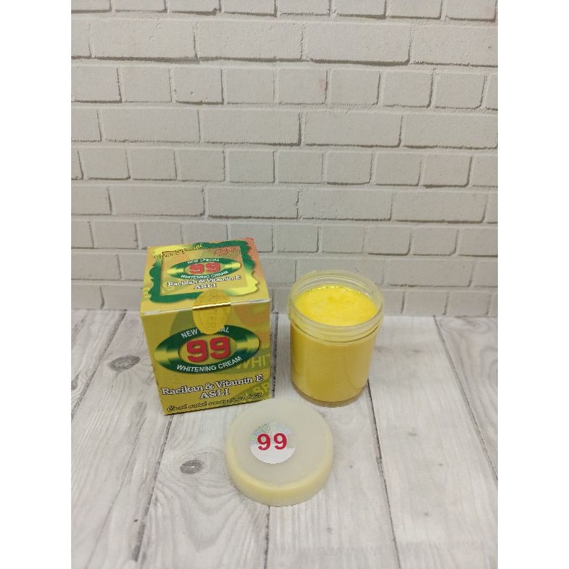 CREAM NATURAL 99 DUS SIANG / Natural 99 + Vitamin E Satuan