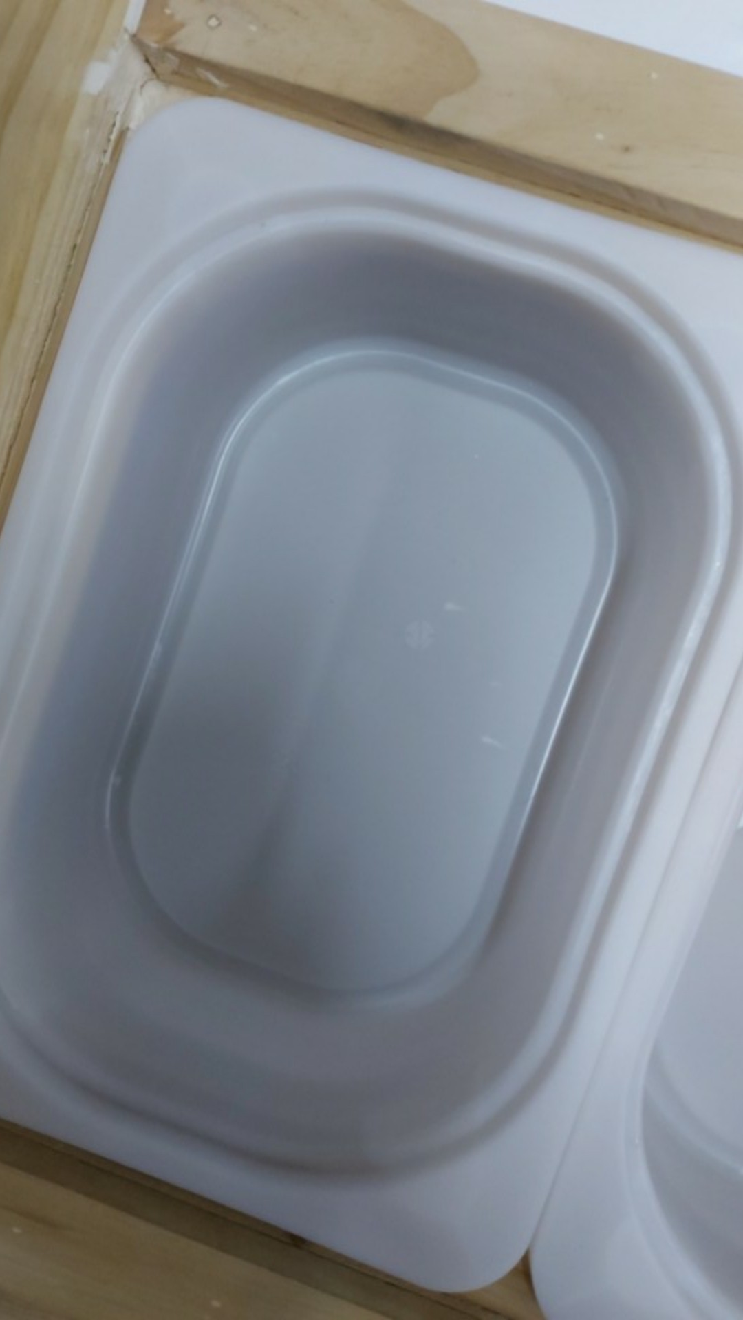 Trfst Kotak Penyimpanan Serbaguna/ Wadah Penyimpanan Mainan, Putih 20x30x10 Cm