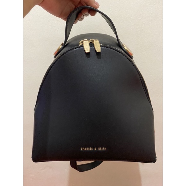 Preloved Tas Charles & Keith CK2-60270403 Black Ransel Original Store