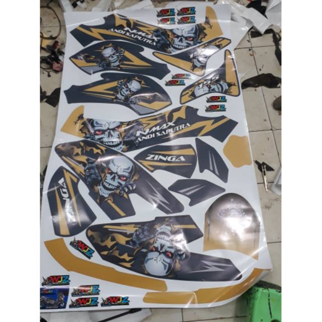 Striping decal nmax horor abu2