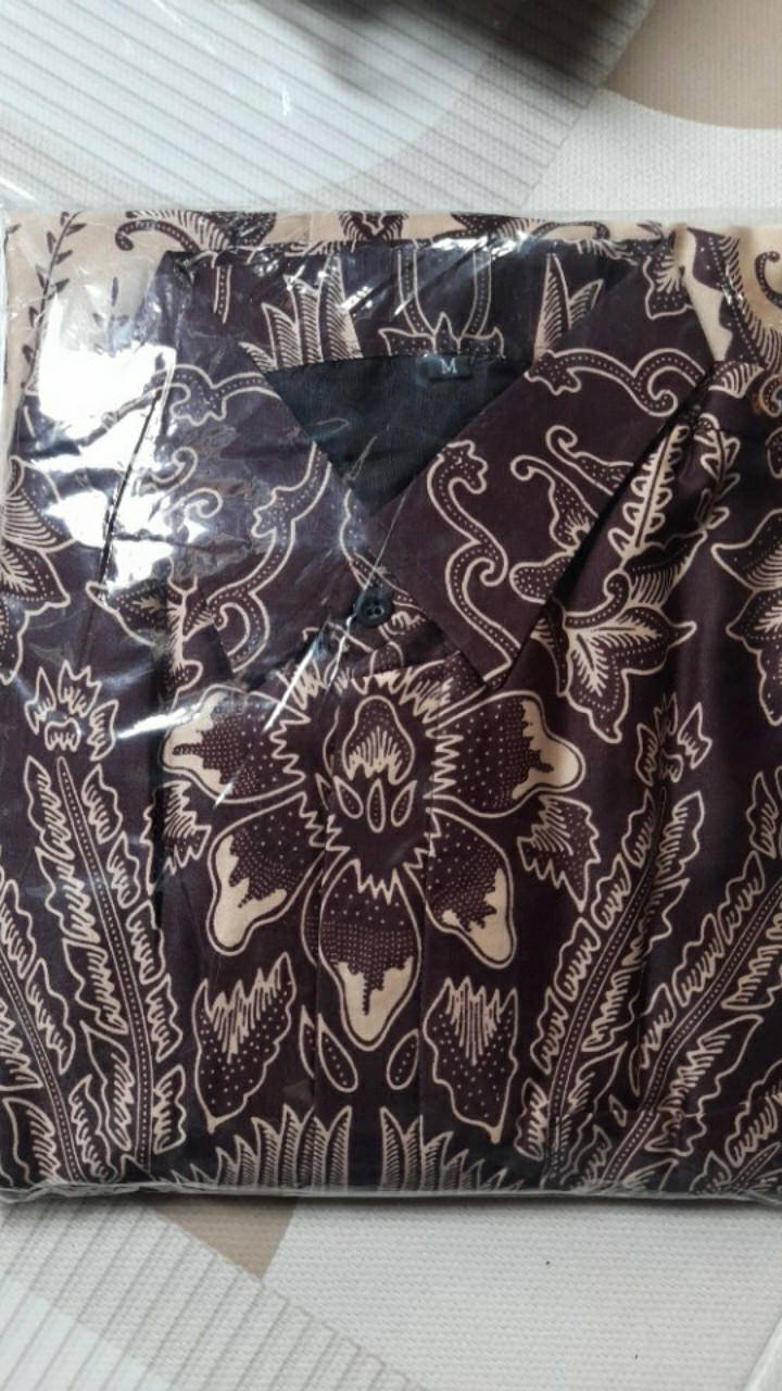 Baju Batik Pria Semi Sutra Kemeja Lengan Panjang M L Xl Motif Elegan #kemeja #pria #batik #sutera