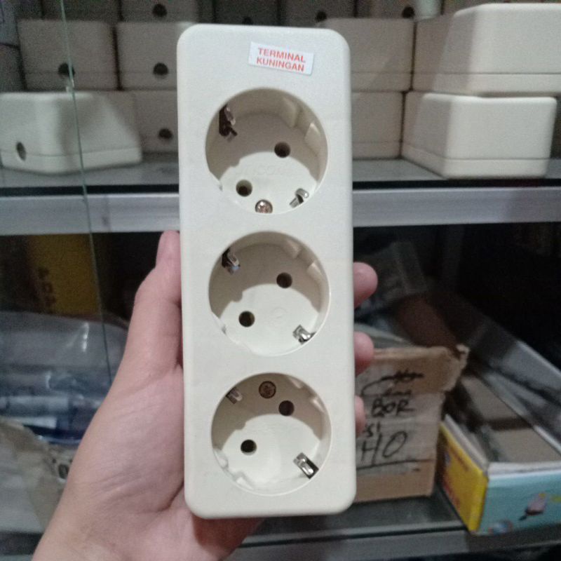 STOP KONTAK 3 LUBANG/TERMINAL LISTRIK 3 LUBANG/COLOKAN