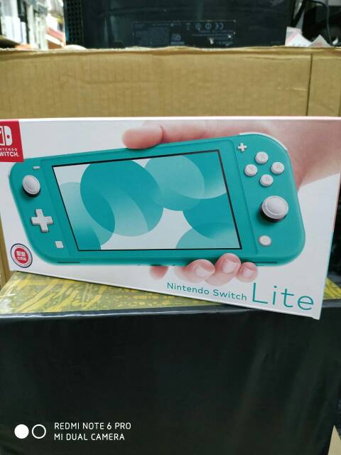 Nintendo Switch Lite Turquoise Console