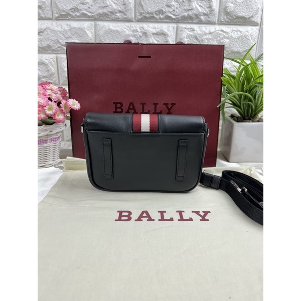 Bally Bodhi Leather Phone Wallet in Black