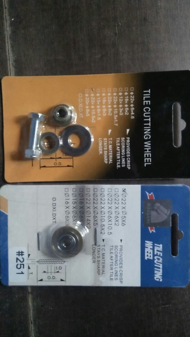 Masaki Mata Potong Keramik Granit Laher