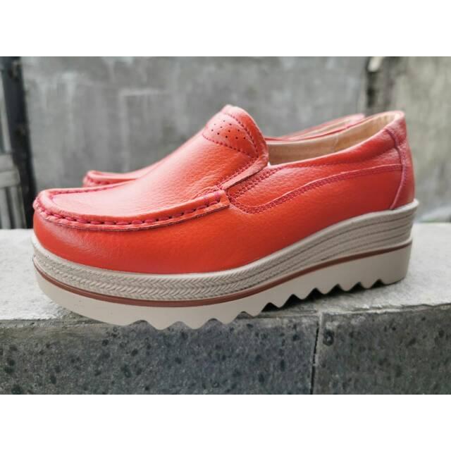 Sepatu Import Premium Tipe 1441