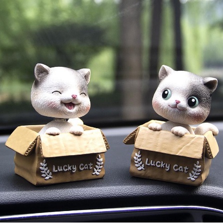 Pajangan Dashboard Baby Cat Kepala Goyang | Hiasan Lucu Mobil Shaking Head Kucing