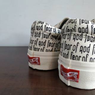  Sepatu  Vans  ERA Pro Motif FEAR  OF GOD  Off Full White Cream 