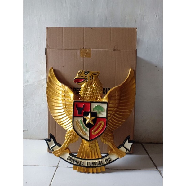 

model Garuda dia 40cm