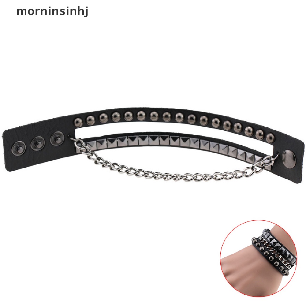 Mor Gelang Tangan Kulit Lebar Banyak Lapis Aksen Rivet Gaya Gothic Punk Untuk Wanita