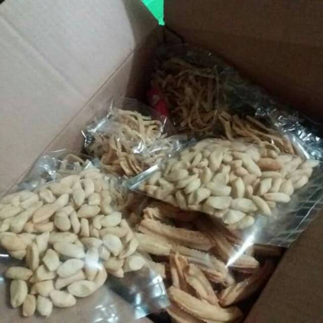 

Biji ketapang manis pack 1/4kg