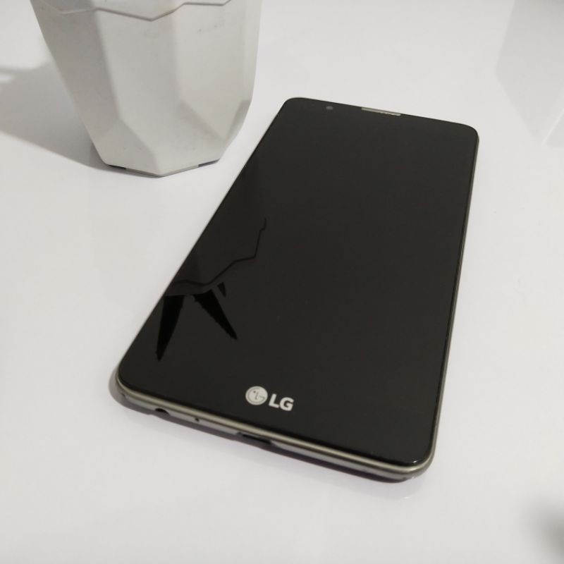 LG Stylus 2 Dual (Abu-abu)