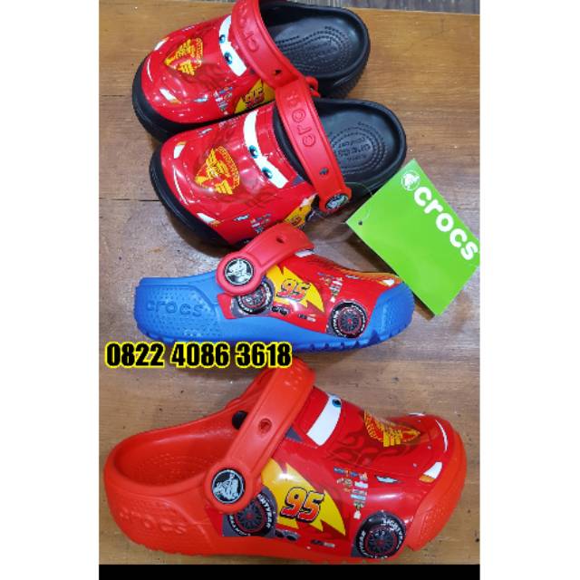 Kids Crocs Fun Lab Mcqueen Racing Sepatu Anak Cowo warna merah biru hitam untuk main sekolah jalan