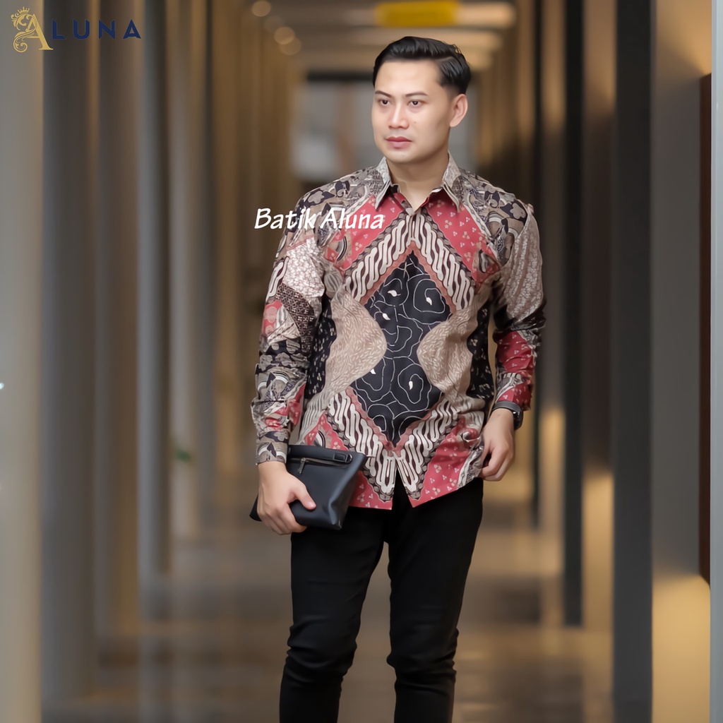 BAJU KEMEJA BATIK PRIA COWOK COWO LENGAN PANJANG REGULAR ATASAN BATIK PREMIUM PRIA BATIK PRABUSENO KONDANGAN BATIK COUPLE PASANGAN KEMEJA BATIK PEKALONGAN LAKI LAKI PRIA KEKINIAN ORIGINAL MODERN BAJU SERAGAM BATIK SOLO KANTOR BATIK JUMBO ALUNA PCW 008