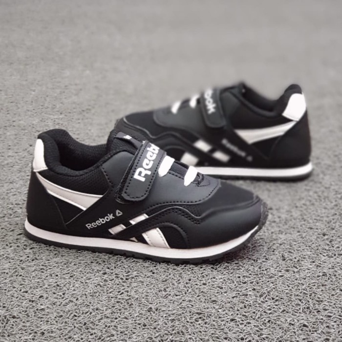 SEPATU ANAK REEBOK CLASIC KIDS HITAM PUTIH SEPATU SEKOLAH