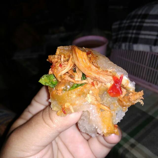 

Cireng isi Ayam Merah