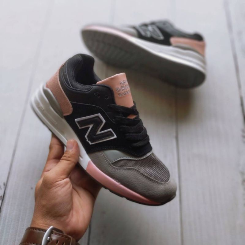 Sepatu New Balance 997s NB Women Black Pink Hitam Import Murah