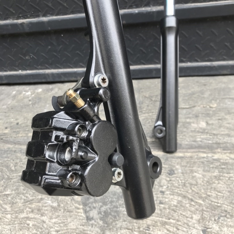 1 Set Shock Breaker Skok Sok Breker Depan pnp Supra X 125 Original hitam Showa KPH Copotan Siap paka