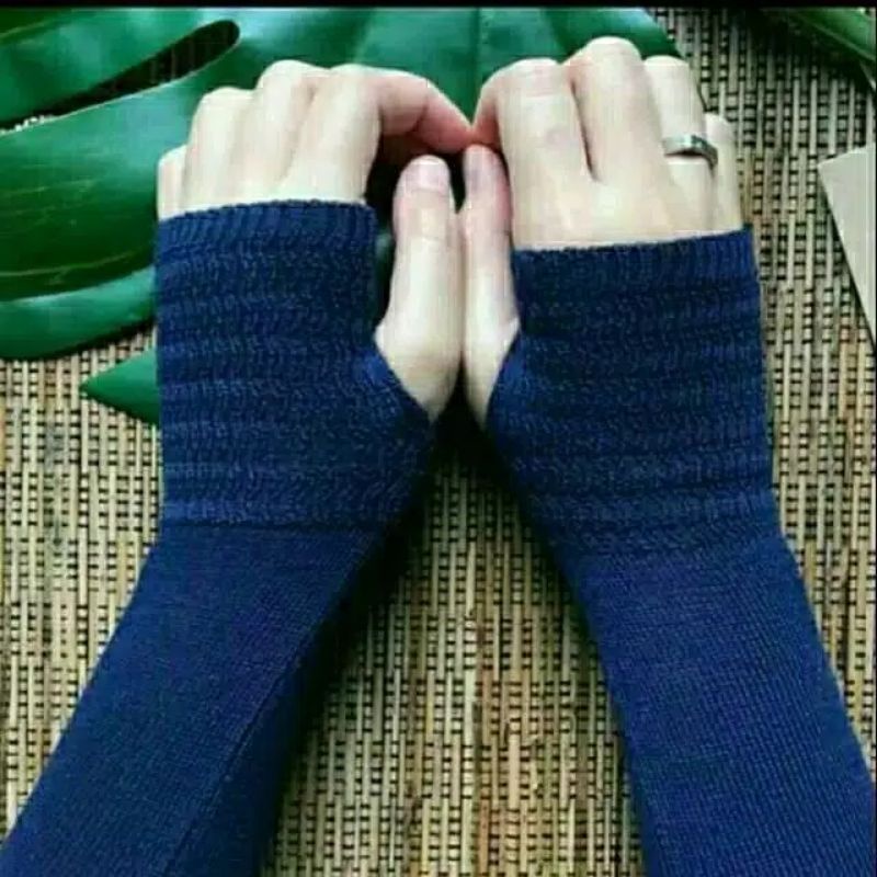 HANDSOCK rajut jempol /manset jempol lengan panjang warna polos, wanita muslimah.