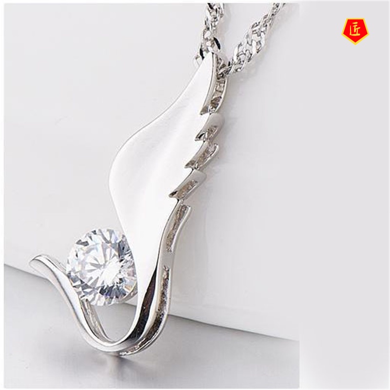 [Ready Stock]Angel Wings Pendant Inlaid Diamond Elegant Fashion