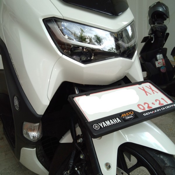 Breket Bracket Plat Nomor Yamaha New Nmax 2021 MHR Tatakan Dudukan Plat Kumis 2021