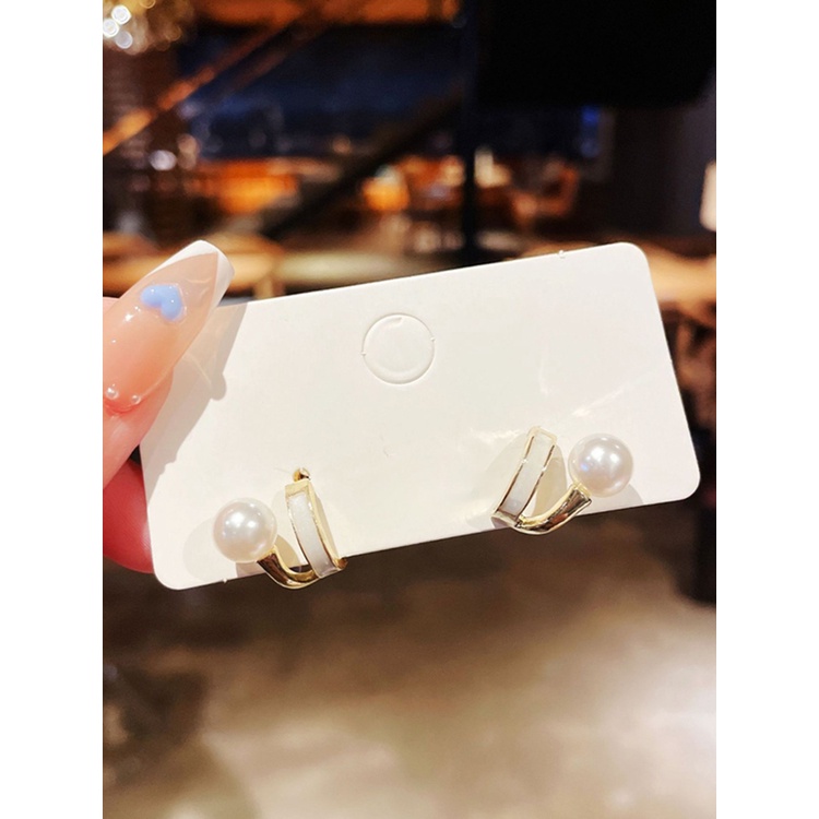 Anting Stud Hias Mutiara Bahan Zirkon Gaya Korea Untuk Wanita