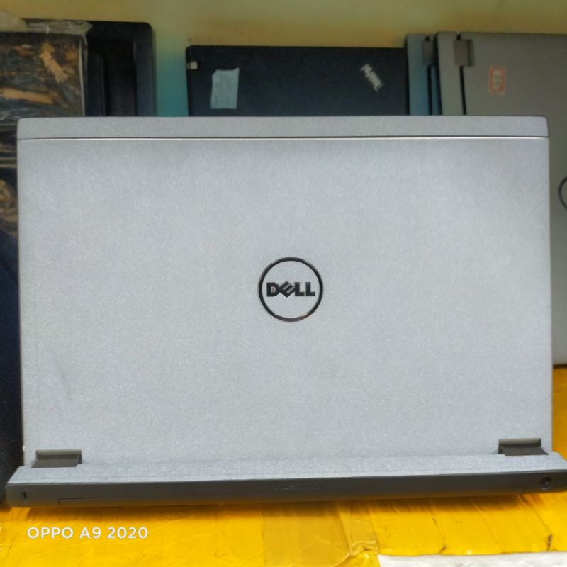 LAPTOP DELL VOSTRO 330 i3 GEN2/3 Ram 4GB HDD 320GB Camera WIFI